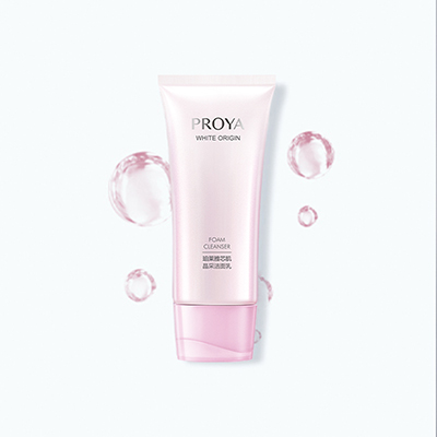 UED芯肌晶采洁面乳